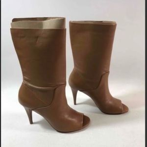 Michael kors boots 👢